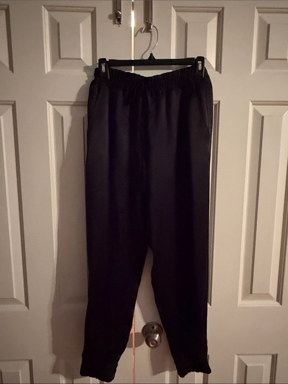 10 Crosby Derek Lam Black Relaxed Elastic Waist Joggers